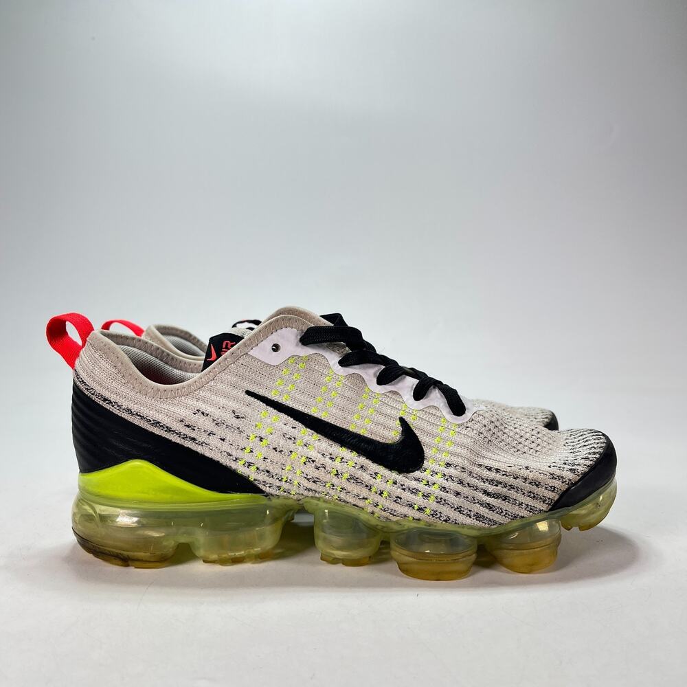 Nike Air VaporMax Flyknit 3 Neon Collection Running Shoes BQ5238-100 Youth Sz 6Y